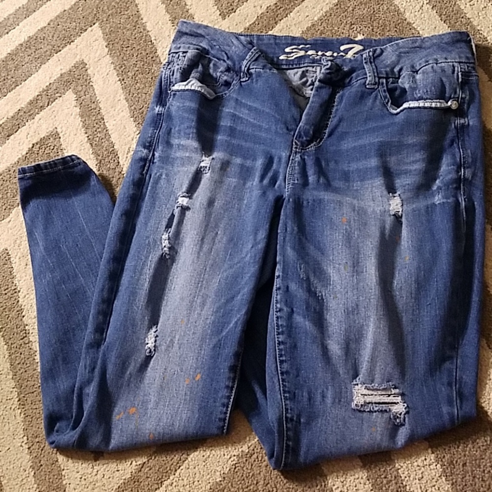 Skinny Seven Jeans